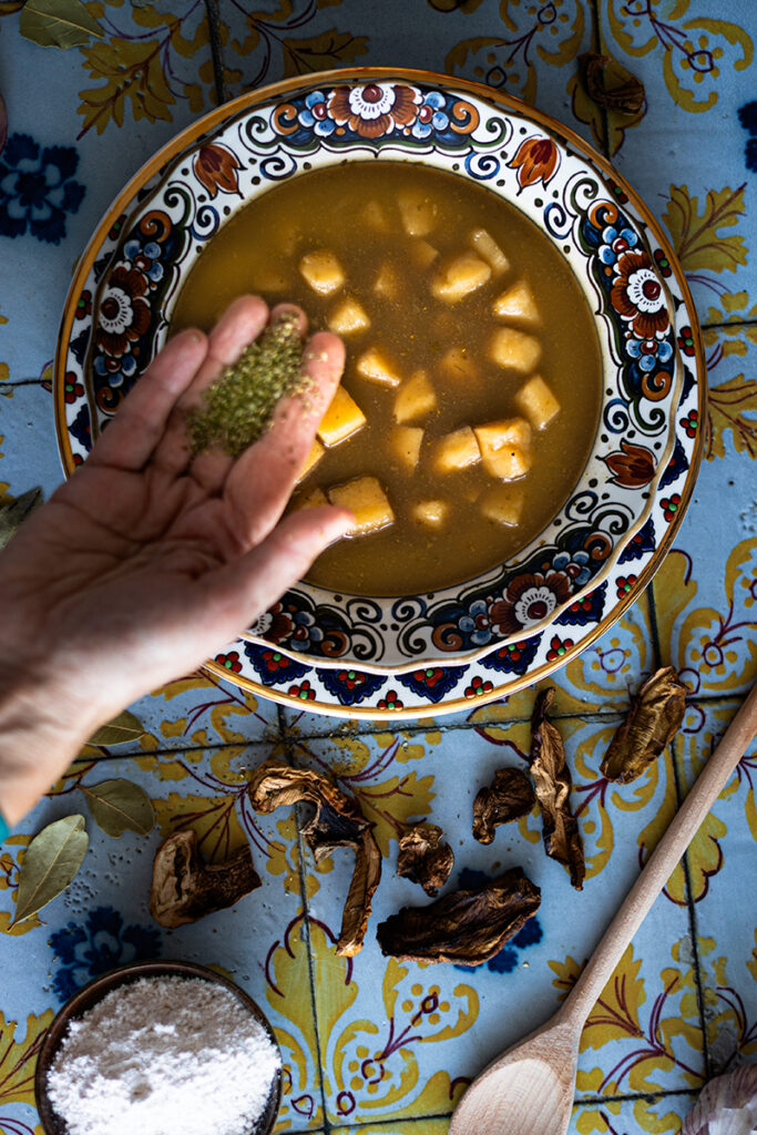 żurek z majerankiem